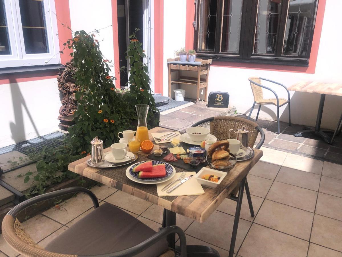 Bayerischer Hof Фрайзинг Екстериор снимка