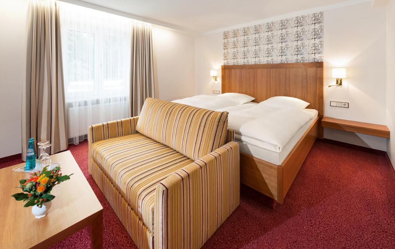 Bayerischer Hof Фрайзинг Екстериор снимка