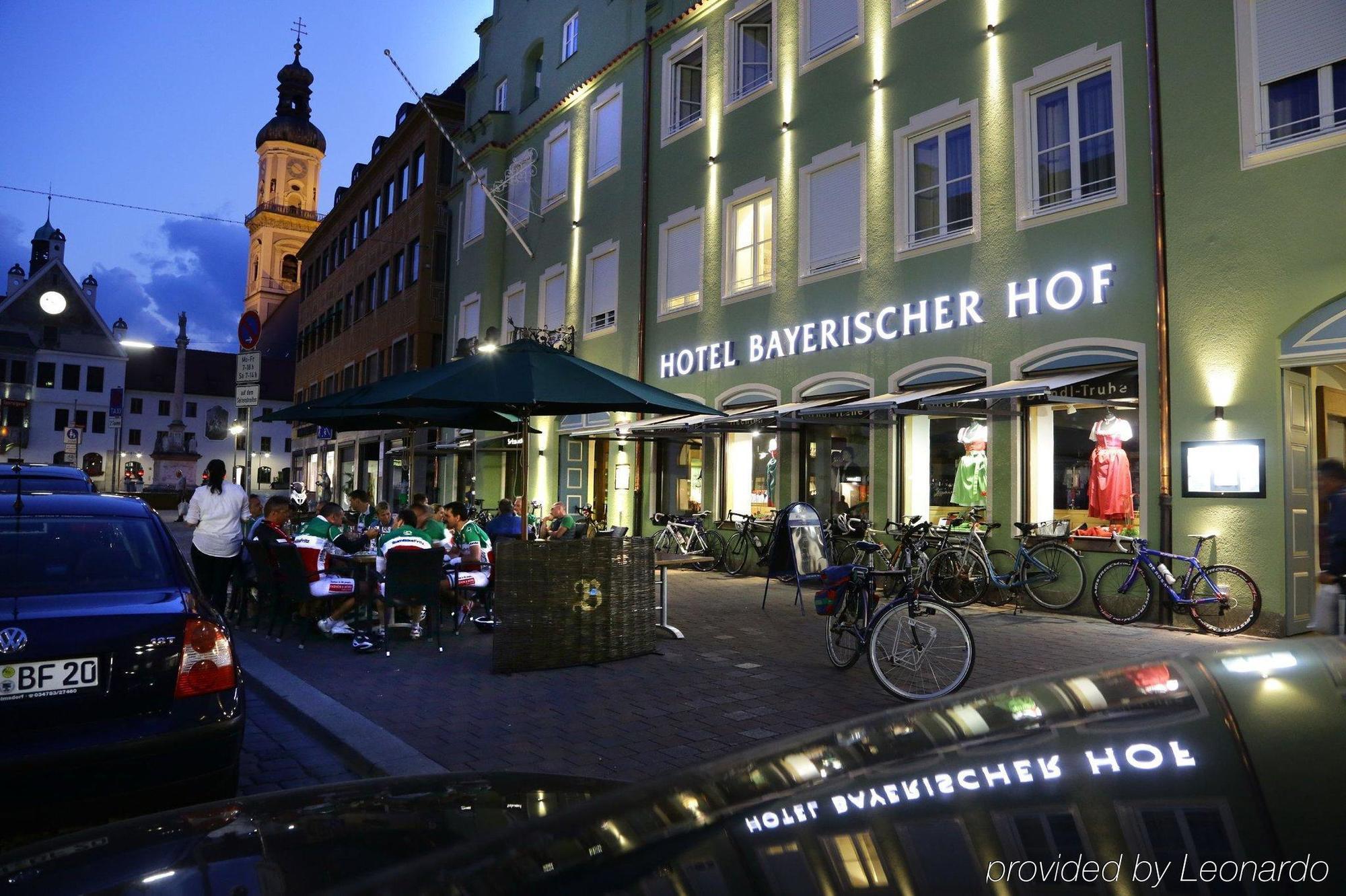 Bayerischer Hof Фрайзинг Екстериор снимка