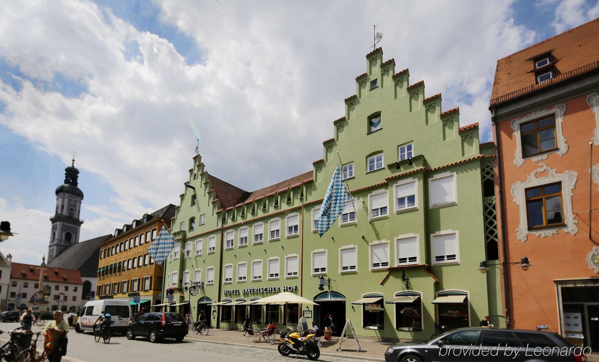 Bayerischer Hof Фрайзинг Екстериор снимка