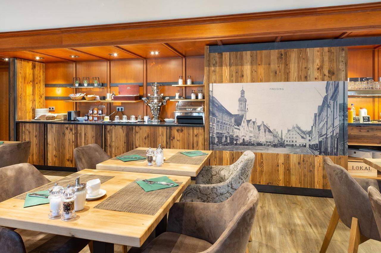 Bayerischer Hof Фрайзинг Екстериор снимка