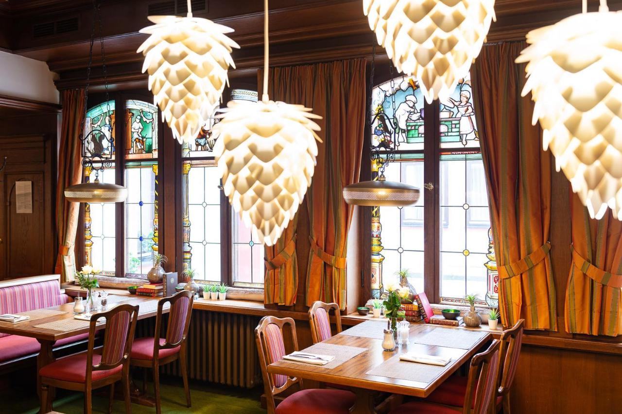 Bayerischer Hof Фрайзинг Екстериор снимка