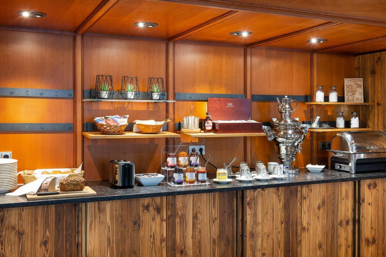 Bayerischer Hof Фрайзинг Екстериор снимка