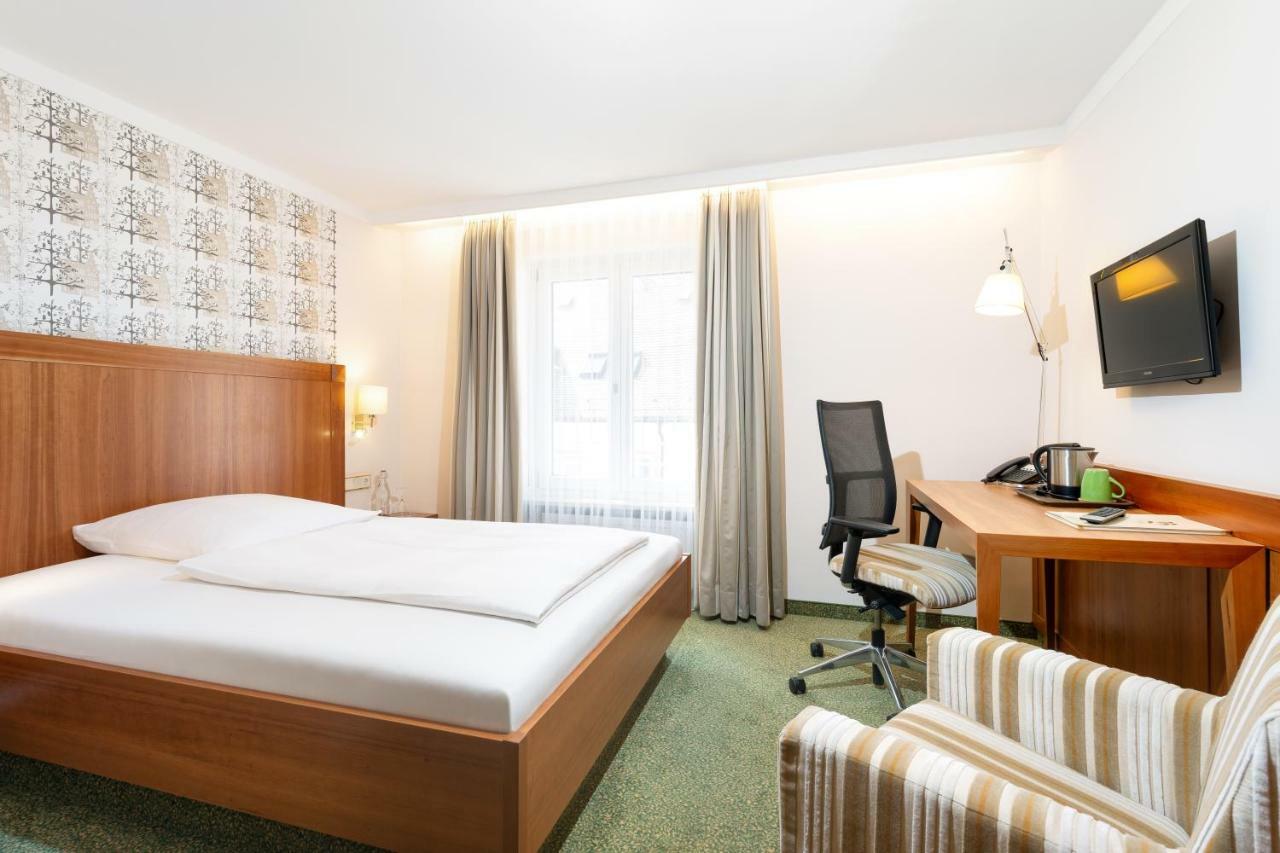 Bayerischer Hof Фрайзинг Екстериор снимка